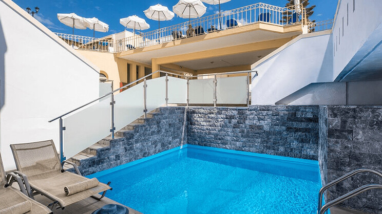 Double Room with Shared Pool